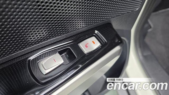 KG Mobility (SsangYong) Tivoli Diesel LX 2WD 2016 — фото 34