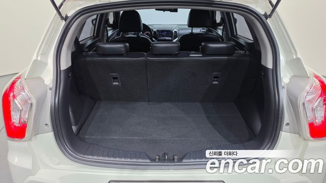 KG Mobility (SsangYong) Tivoli Diesel LX 2WD 2016 — фото 36