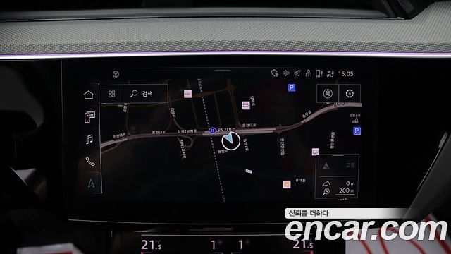 Audi e-tron S Sportback 2023 — фото 15