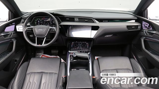 Audi e-tron S Sportback 2023 — фото 23