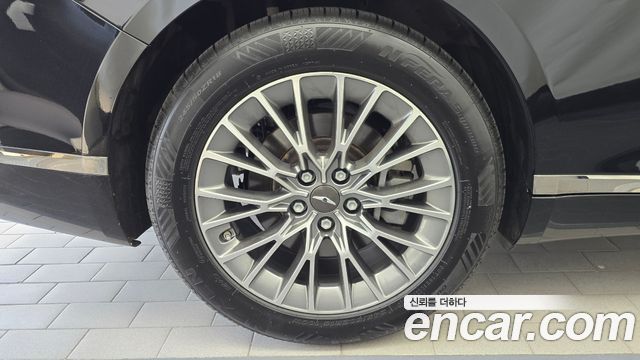 Genesis G80 (RG3) Gasoline 2.5 Turbo AWD 2022 — фото 5