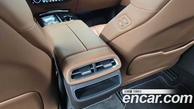 Genesis G80 (RG3) Gasoline 2.5 Turbo AWD 2022 — фото 31