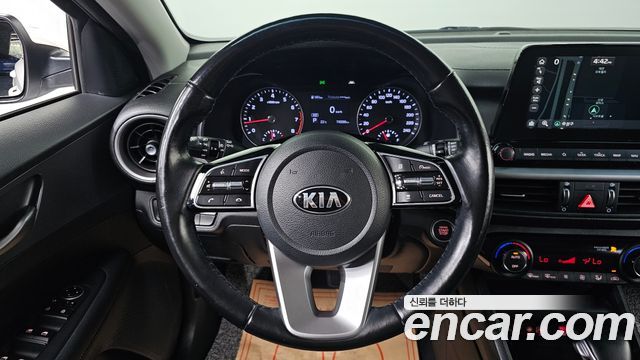 Kia K3 Luxury 2020 — фото 19
