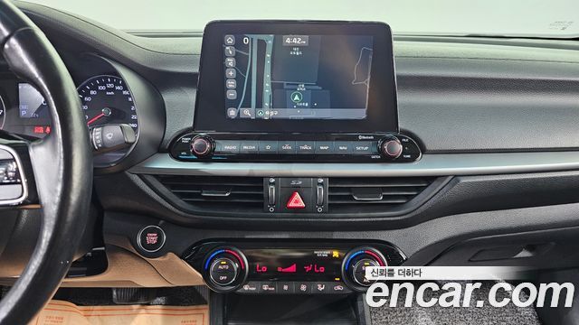 Kia K3 Luxury 2020 — фото 20