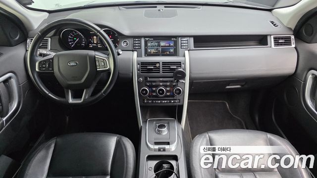 Land Rover Discovery Sport 2.0 TD4 SE 2016 — фото 7