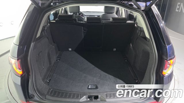 Land Rover Discovery Sport 2.0 TD4 SE 2016 — фото 20