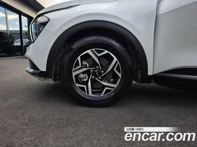 Kia Sportage (V) Diesel 2.0 2WD Prestige 2023 — фото 5