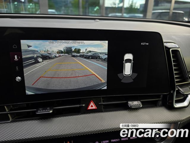Kia Sportage (V) Diesel 2.0 2WD Prestige 2023 — фото 22