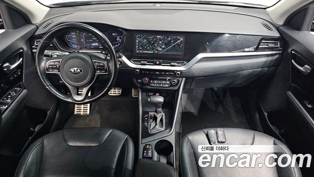 Kia Niro 1.6 HEV Noblesse Special 2020 — фото 7