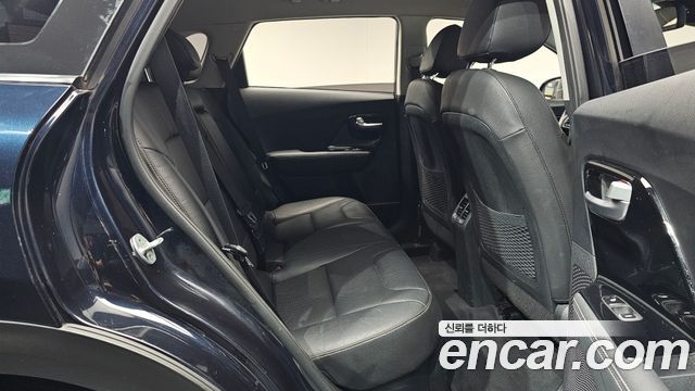 Kia Niro 1.6 HEV Noblesse Special 2020 — фото 11