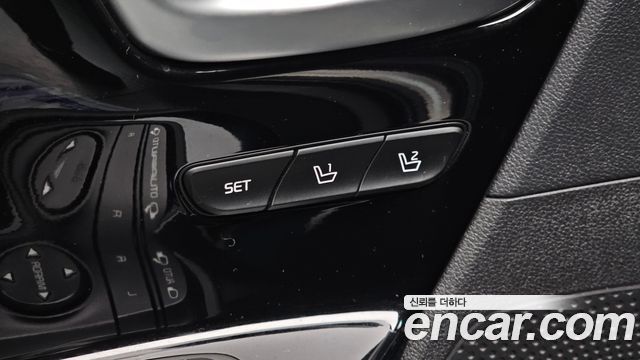 Kia Niro 1.6 HEV Noblesse Special 2020 — фото 29