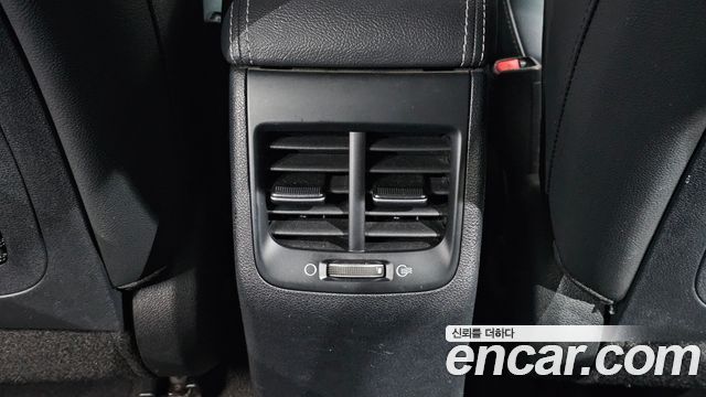 Kia Niro 1.6 HEV Noblesse Special 2020 — фото 32