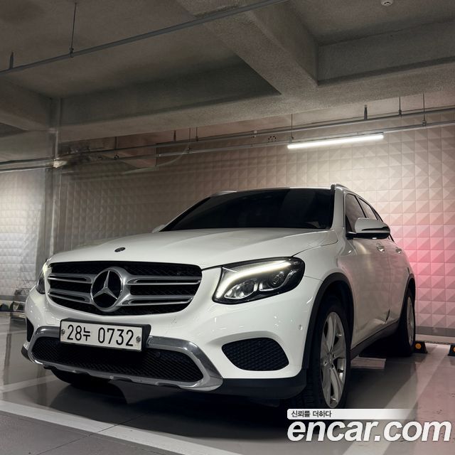 Mercedes-Benz GLC-Class (X253) GLC220 d 4MATIC