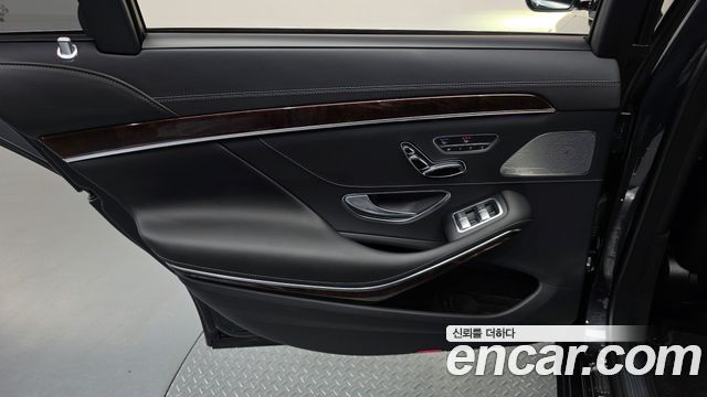 Mercedes-Benz S-Class (W222) S560L 4MATIC 2019 — фото 25