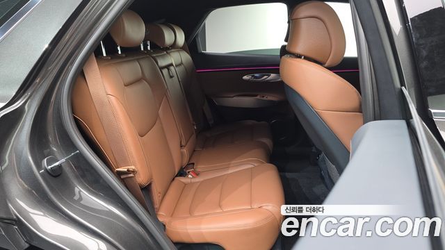 Genesis GV70 2.5T Gasoline AWD 2025 — фото 16