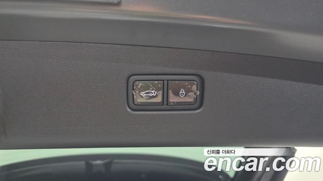 Genesis GV70 2.5T Gasoline AWD 2025 — фото 41