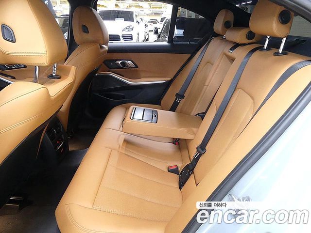 BMW 3 Series (G20) 320i M Sport 2024 — фото 23