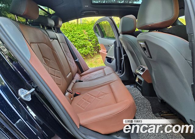BMW 5 Series (G60) 530i xDrive M Sport 2025 — фото 15