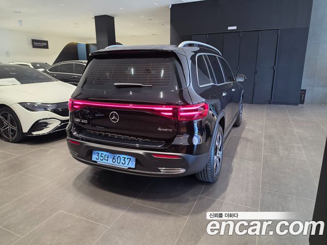 Mercedes-Benz EQB (X243) EQB300 4MATIC Progressive 2026 — фото 2