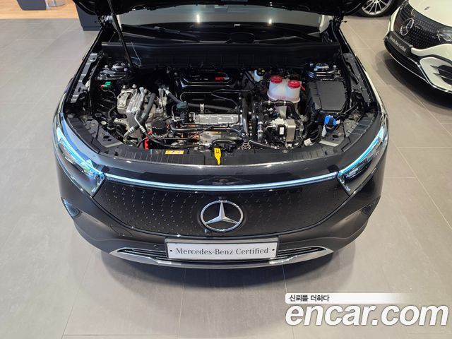 Mercedes-Benz EQB (X243) EQB300 4MATIC Progressive 2026 — фото 6