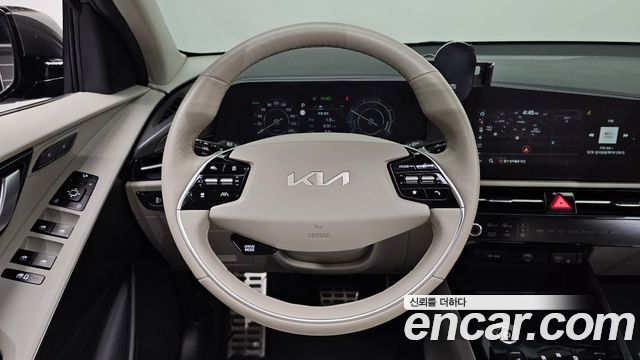 Kia Niro EV Earth 2023 — фото 17