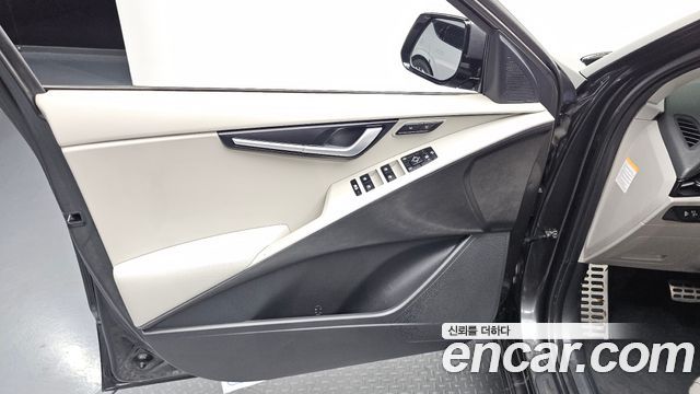 Kia Niro EV Earth 2023 — фото 30