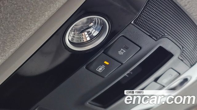 Kia Niro EV Earth 2023 — фото 34
