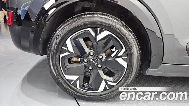 Kia Niro EV Earth 2023 — фото 41