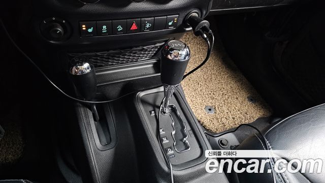 Jeep Wrangler (JK) 2.8 Diesel Sahara 4Door 2013 — фото 9
