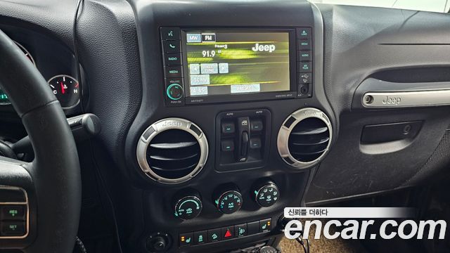 Jeep Wrangler (JK) 2.8 Diesel Sahara 4Door 2013 — фото 14