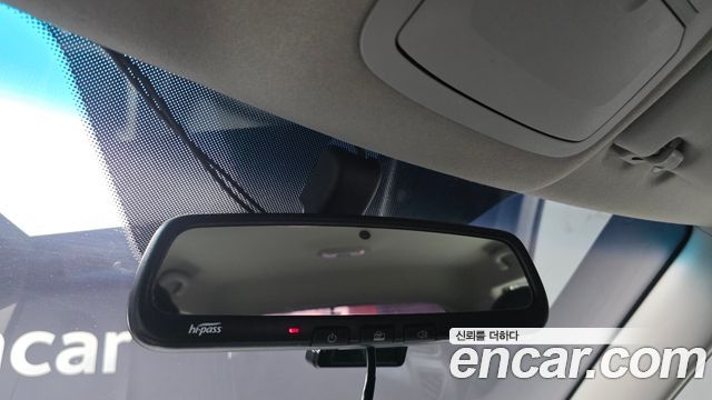 KG Mobility (SsangYong) Tivoli Armor TX 2WD 2019 — фото 19