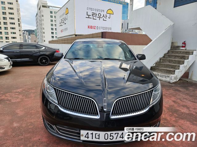 Lincoln MKS 3.7