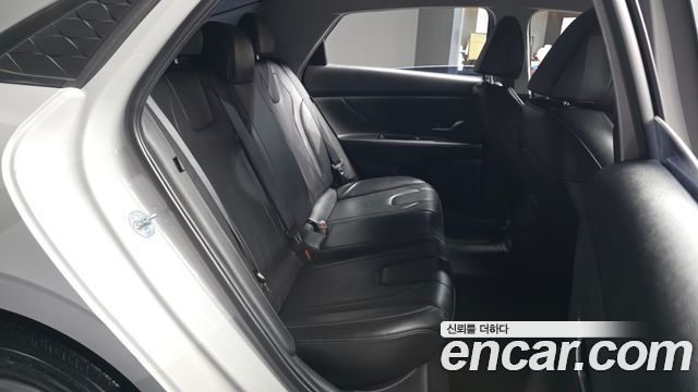Hyundai Avante (CN7) 1.6 LPi (Rent car) Smart 2024 — фото 12