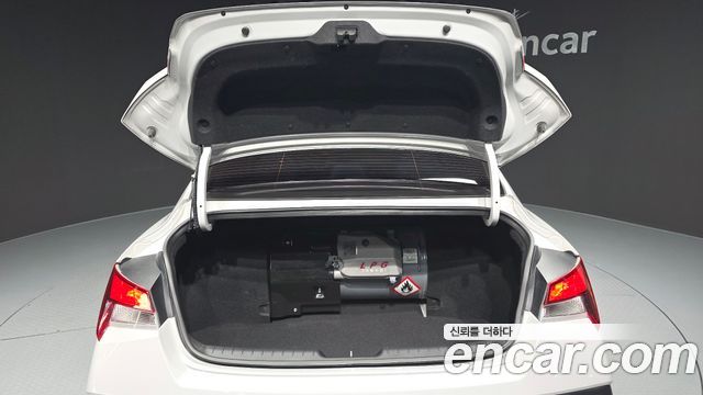 Hyundai Avante (CN7) 1.6 LPi (Rent car) Smart 2024 — фото 20