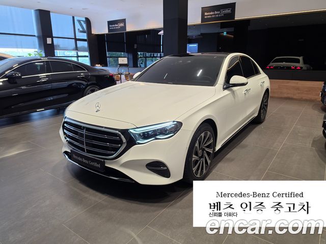 Mercedes-Benz E-Class (W214) E300 4MATIC Exclusive