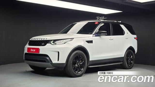 Land Rover Discovery 5 2.0 SD4 SE 2019 — фото 1