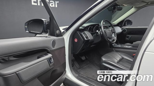 Land Rover Discovery 5 2.0 SD4 SE 2019 — фото 10