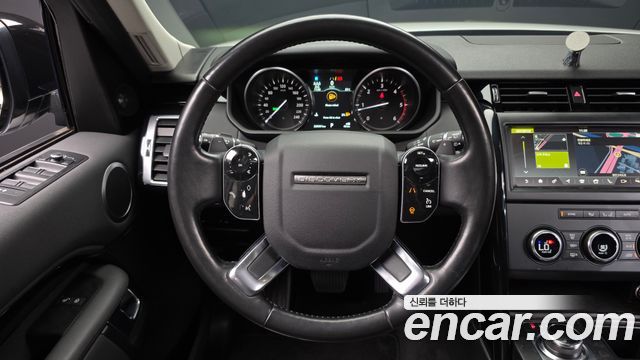 Land Rover Discovery 5 2.0 SD4 SE 2019 — фото 13