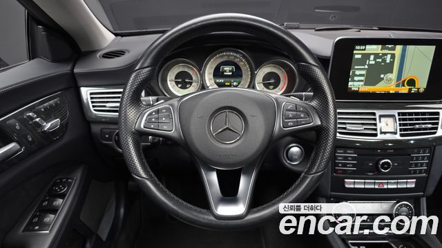 Mercedes-Benz CLS-Class (W218) CLS250 d 4MATIC 2017 — фото 13