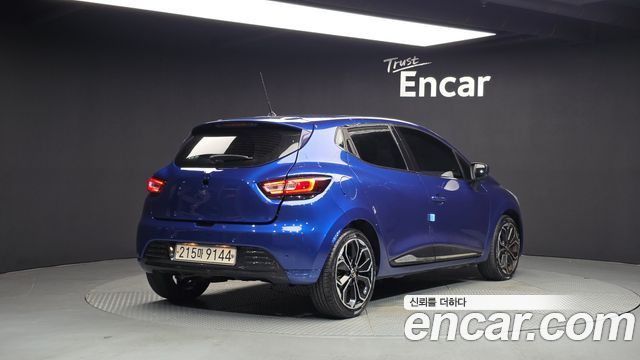 Renault Korea Clio Intens 2018 — фото 2