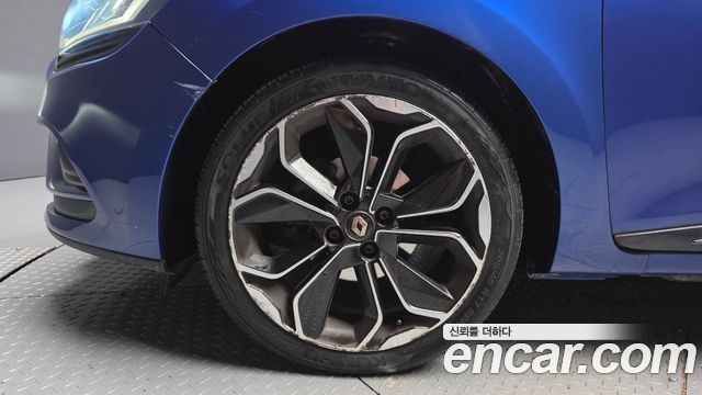 Renault Korea Clio Intens 2018 — фото 5