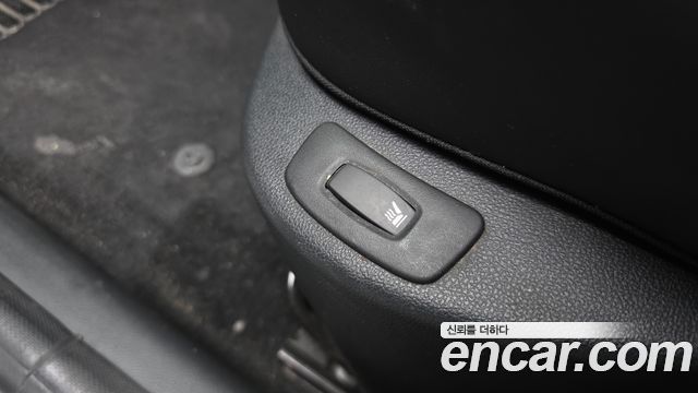 Renault Korea Clio Intens 2018 — фото 19