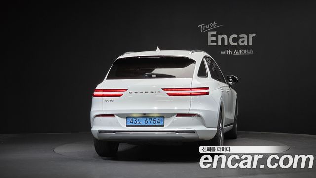 Genesis Electrified (GV70) e-AWD 2022 — фото 4