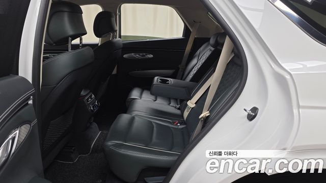 Genesis Electrified (GV70) e-AWD 2022 — фото 12