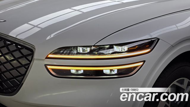 Genesis Electrified (GV70) e-AWD 2022 — фото 22