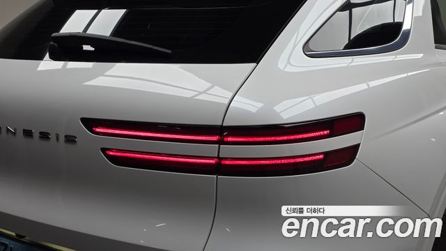 Genesis Electrified (GV70) e-AWD 2022 — фото 23