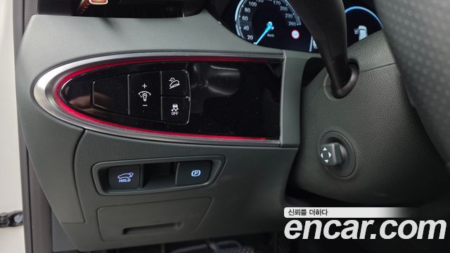 Genesis Electrified (GV70) e-AWD 2022 — фото 34