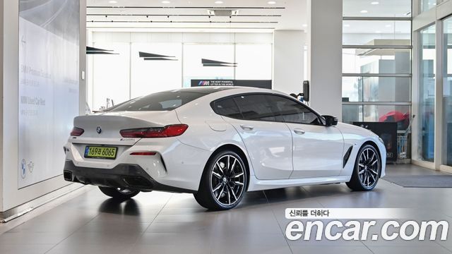 BMW 8 Series (G15) M850i xDrive M Performance Gran Coupe 2025 — фото 4