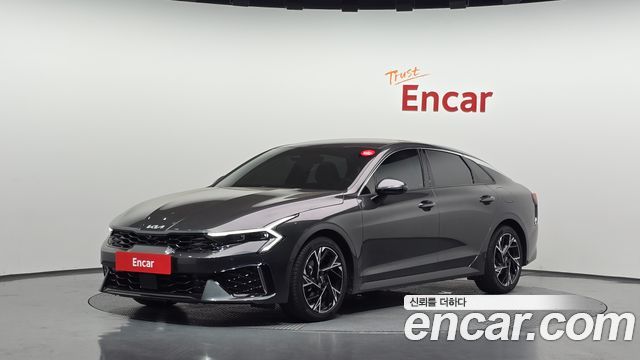 Kia K5 (III) 1.6 Turbo Signature 2024 — фото 1