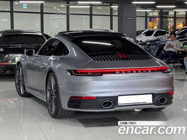 Porsche 911 (992) Carrera 4S 2020 — фото 4